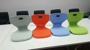 Muebles Escolares Tradicionales de Plástico de Alta Calidad, Silla de Estudiante Sólida de PP para Primaria y <span class=keywords><strong>Secundaria</strong></span> - Product Image 3