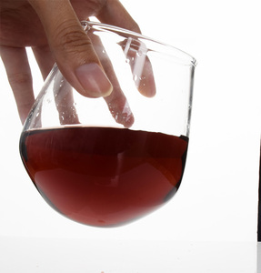 In <strong>fact</strong>, lead-free red wine glasses in bars or at home - Product Image 3
