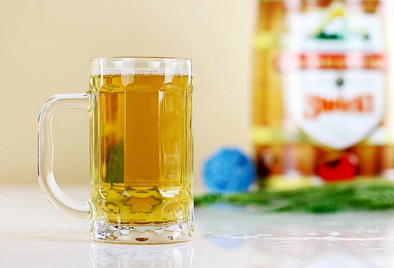 Wholesale Custom round thick bottom beer glass mug