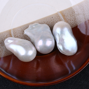 <span class=keywords><strong>Perles</strong></span> en vrac de <span class=keywords><strong>perles</strong></span> d'eau douce de forme baroque de grande couleur blanche de 20*30mm - Product Image 3