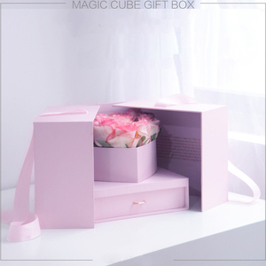 Custom Cardboard Delivery Bouquet Gift <strong>Box</strong> <strong>Magic</strong> Cube Flower Packaging <strong>Box</strong> - Product Image 3