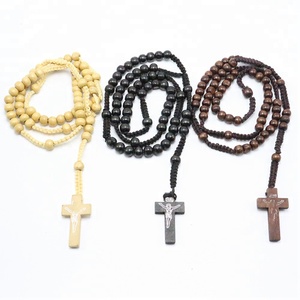 Las mujeres de los hombres católica Cristo de madera nudo cuentas de <span class=keywords><strong>Rosario</strong></span> Cruz colgante de collar de cuerda negro/marrón - Product Image 1