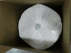 Tissu non tissé Spunbond fusible et antistatique respirant avec conception de trou perforé <span class=keywords><strong>pour</strong></span> serviettes hygiéniques - Product Image 4