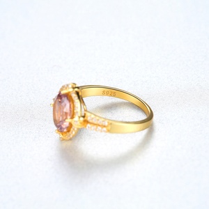 Anillos de Compromiso CZCITY de Lujo en Plata de Ley 925 con Gran Piedra Sintética para Mujer, Color Oro de 18K, Brillantes Anillos de Boda - Product Image 6