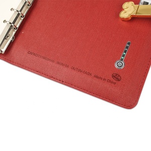 Agenda Personalizzata in Pelle PU A5 con Powerbank, Diario e Pianificatore - Product Image 6