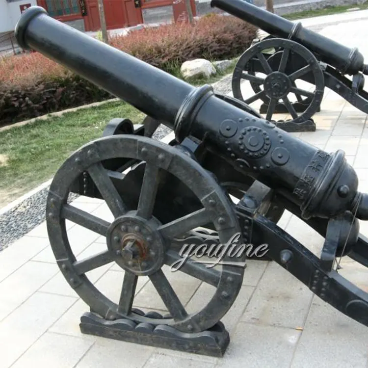Escultura de Metal de hierro fundido de Cannon grande, decoración de arte militar para jardín
