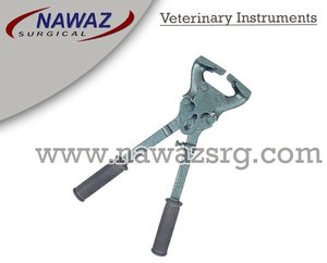 Producto de venta al por mayor cortador de garra de pezuña de podredumbre de pie veterinario personalizado de acero inoxidable plateado con tijeras de recorte negras para ovejas y cabras - Product Image 2