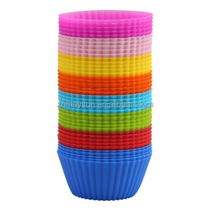 <span class=keywords><strong>Silicone</strong></span> Fodere Del Bigné Rotonda Casi Riutilizzabile Cottura Tazze Della Focaccina Stampi Set - Product Image 1