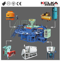 Machine de moulage par injection de semelles en PVC à soufflage d'air pour sandales et pantoufles rotatives automatiques monocouleur KCLKA