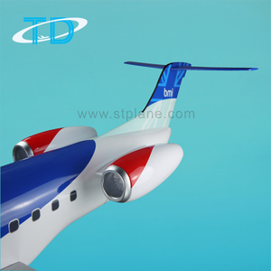Modelo de avión Embraer ERJ-145, escala <span class=keywords><strong>1</strong></span>:<span class=keywords><strong>30</strong></span>, modo 120cml - Product Image 4