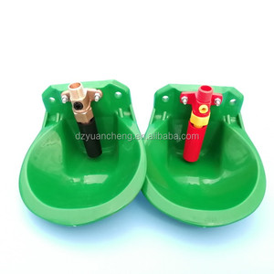 <span class=keywords><strong>Abbeveratoio</strong></span> Automatico in Rame per Bestiame, Ovini e Suini - Strumento per l'Abbeveratura degli Animali, Serbatoio per Acqua e Mangime - Product Image 1