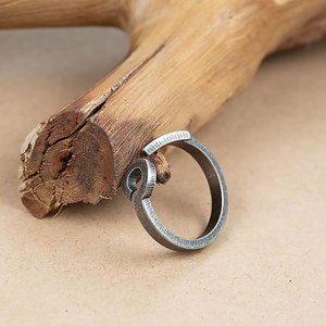 แหวนนักขี่จักรยานสแตนเลสสีดำโบราณแหลมอุปกรณ์เสริมสำหรับผู้ชาย - Product Image 4