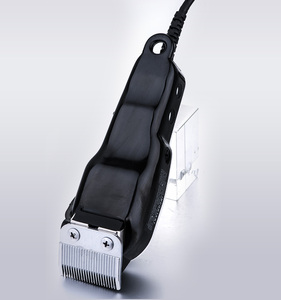 Económico 220 v/110 v <span class=keywords><strong>cortadora</strong></span> <span class=keywords><strong>de</strong></span> <span class=keywords><strong>cabello</strong></span> profesional con la línea eléctrica - Product Image 2