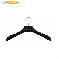 Molde de Inyección de Plástico de Buen Diseño para Perchas de Ropa