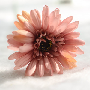 Gerbera Barberton Daisy Africana da 55 cm, Popolare nel 2024, per Decorazioni Casa, Giardino e Matrimoni - Product Image 4