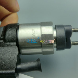 Inyector diésel ERIKC 9709500-890 Inyector de combustible 095000890 # Inyector de combustible Common Rail genuino 0950008900 0950008901 898151837 # - Product Image 5