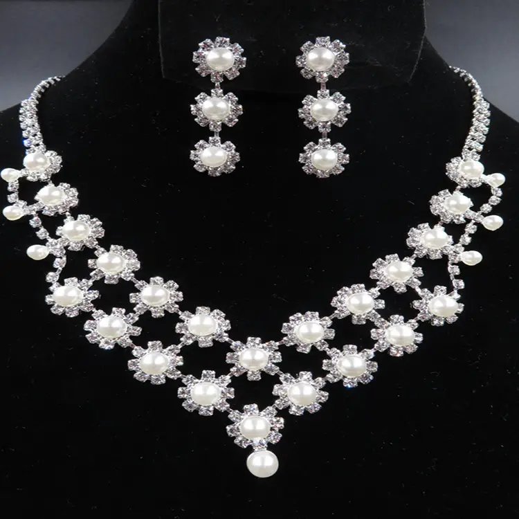 Hot Selling India Bruids Sieraden Set Goedkope Imitatie Parel Crystal Earring Ketting