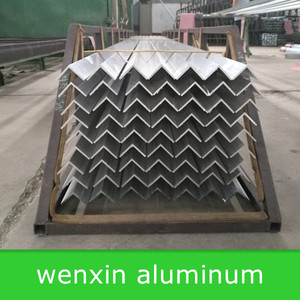Types de panneaux d'insertion en aluminium à rainures en <span class=keywords><strong>T</strong></span> pour murs à lattes, profilés de moulage - Product Image 4