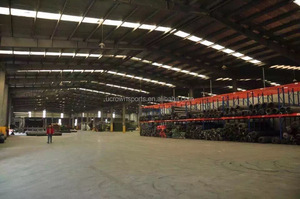 Cỏ Nhân Tạo Cạnh Tranh Chất Lượng Cao Cung Cấp Trực Tiếp Từ Nhà Máy Cho Sân Bóng Đá - Product Image 3