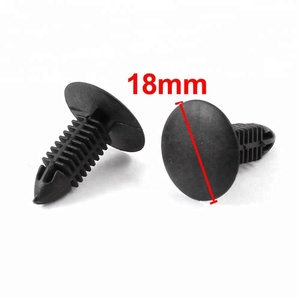 Chine Fabrication <span class=keywords><strong>Auto</strong></span> clips pousser noir en plastique nylon tête plate rivet attaches en plastique pour voitures - Product Image 2