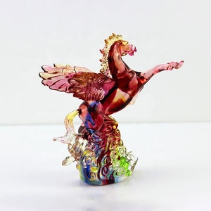 Art chinois <span class=keywords><strong>verre</strong></span> cadeau mignon <span class=keywords><strong>verre</strong></span> <span class=keywords><strong>Animal</strong></span> artisanat cheval Statue Liuli <span class=keywords><strong>verre</strong></span> 142*62*145mm 0.4kg rouge emballage cadeau Sculpture 10 pièces - Product Image 3