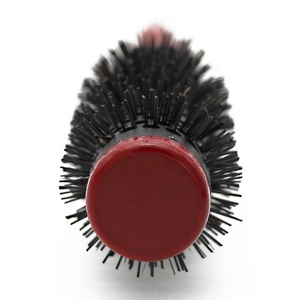 <span class=keywords><strong>Spazzola</strong></span> di Nylon Tubo di Alluminio Resistenza Al Calore Pettine Manico In Legno Rosso di Coda Rotonda <span class=keywords><strong>Spazzola</strong></span> <span class=keywords><strong>Per</strong></span> <span class=keywords><strong>Capelli</strong></span> <span class=keywords><strong>Per</strong></span> Il Salone di Styling - Product Image 2
