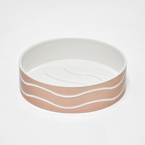 Conjunto de accesorios de baño con forma de cilindro de diseño ondulado - Product Image 5