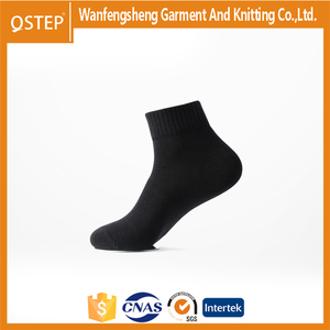 Coton hommes personnalisés femmes sports de plein air randonnée basketball solide <span class=keywords><strong>blanc</strong></span> athlétique chaussettes plates - Product Image 2