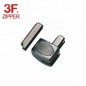 Zipper Pin Box