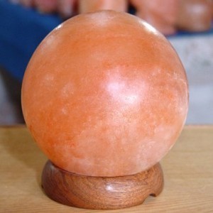 Globe Salt Lamp - Product Image 3