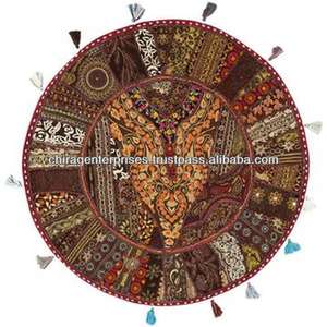 Fundas de Cojín para Asientos de Piso, Espacios de Meditación y Yoga, Funda de Almohada Redonda de Patchwork Indio Tradicional, 100% Algodón, Hecha a Mano - Product Image 2