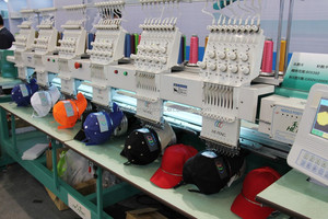 เครื่องปักคอมพิวเตอร์อุตสาหกรรม HeFeng 6 หัว สำหรับขาย ยี่ห้อจีนที่ดีที่สุด - Product Image 3