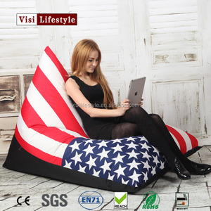 Triangle forme polyester drapeau motif sac de haricot lits pour adultes
