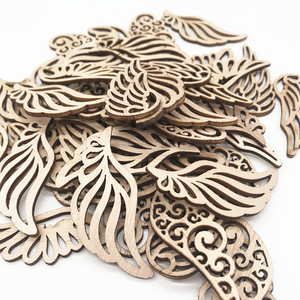 50 Pezzi di Ali in Legno Intagliato Traforato Personalizzate - Product Image 6
