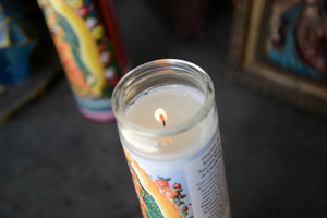 Velas Religiosas Mexicanas al por Mayor en Frascos de Vidrio de 7 Días - Product Image 4