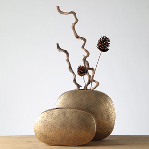 도매 수제 가정 장식 골드 꽃병 수지 아트 꽃병 고급 테이블 꽃병 - Product Image 1