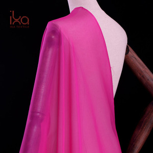 Tessuto Chiffon Nero 100% Organico in Seta Leggera Tinta in Tinta Unita di Alta Qualità per Abiti da Sposa e Vestiti - Product Image 4