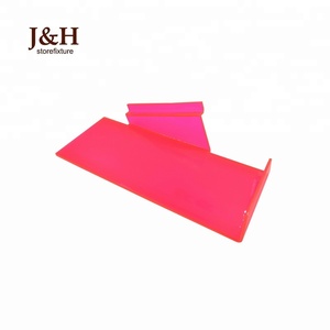 J & H Storefixture Slatwall incliné Porte-chaussures en plastique pour adultes Étagère à chaussures en acrylique pour la présentation des chaussures - Product Image 3