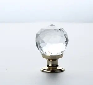 Matériel de meubles bon marché en verre de cristal de style boutons de tiroir de cabinet