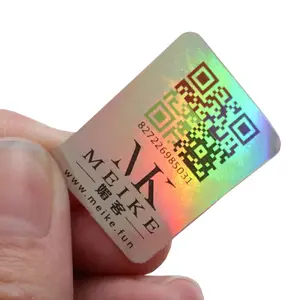 Fabrication Personnalisée Résistant À L'eau Hologramme QR Code Numéro de Série De Sécurité De Code Barres Argent D'étiquette D'ANIMAL FAMILIER