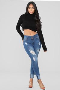 Jeans brésiliens skinny taille haute avec boutons superposés et ourlet roulé pour femmes - Product Image 2