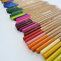 थोक टिन बॉक्स पैक प्रीमियम उच्च गुणवत्ता ड्राइंग देवदार प्राकृतिक लकड़ी कलाकारों रंगीन पेंसिल सेट