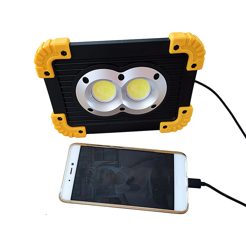 Lampada LED 10W 24V IP68 Per Officina – Tubolare Antideflagrante, In Alluminio E Vetro Temperato, Antiolio