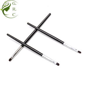 Mini Dùng Một Lần Duy Nhất Màu Đen Nhựa Xử Lý Applicator Biểu Tượng Tùy Chỉnh Mỹ Phẩm Trang Điểm Lip Bàn Chải Nhãn Hiệu Riêng - Product Image 2