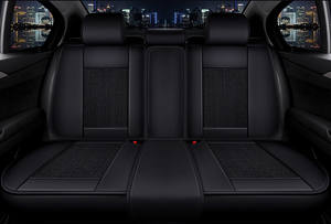 Funda y Cojín de Asiento de Coche de Lujo en Cuero y Seda de Hielo - Diseño Deportivo Universal para Todas las Estaciones, Compatible con Golf, <span class=keywords><strong>Polo</strong></span>, CC - Negro - Product Image 4