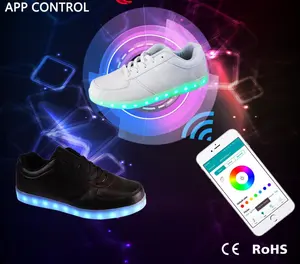 2016 sapatos luminosos de cor de luz usb 7 mais populares com o aplicativo sapatos de led baixo