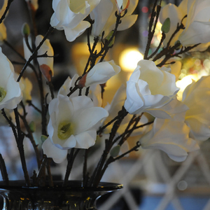 Flor de jazmín de seda artificial al por mayor de alta calidad para la decoración de la boda de la oficina en casa - Product Image 3
