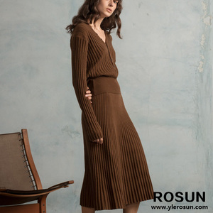 Elegante <span class=keywords><strong>Cardigan</strong></span> Vintage da donna in maglia <span class=keywords><strong>marrone</strong></span> a costine e abito Midi in due pezzi con decorazione a bottone per la stagione primaverile - Product Image 1