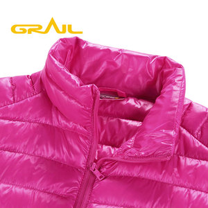 Venta caliente confiable y bueno respirable fino abajo chaqueta ultra ligero mujeres - Product Image 5