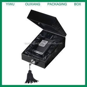 Boîte de parfum style piano <span class=keywords><strong>en</strong></span> <span class=keywords><strong>bois</strong></span>, finition laque noire, luxe, <span class=keywords><strong>avec</strong></span> <span class=keywords><strong>serrure</strong></span> - Product Image 2